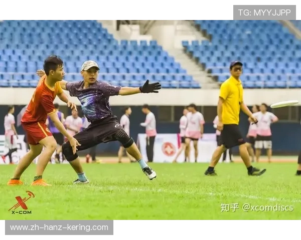 重庆飞盘队拼搏之路：极限运动联赛中的荣耀与挑战